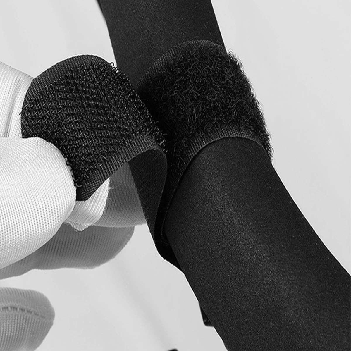 Kinderwagen Tassenhaak 2 Stuks - Boodschappenhaken - Tassenhanger - Babywagen Tassenhaak - Strollerhook - Buggy Haak - Bags Holder - Tassenclips - Rugzak Hanger - Verplaatsbare Hanger - Rolstoelhaak - Auto Hoofdsteun Haak - Afbeelding 5