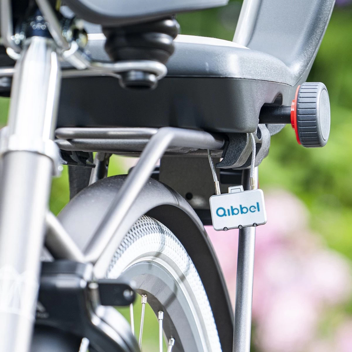 Qibbel 6+ Junior Fietsstoeltje Achter - Legergroen Met Zwart Kussentje - Afbeelding 11