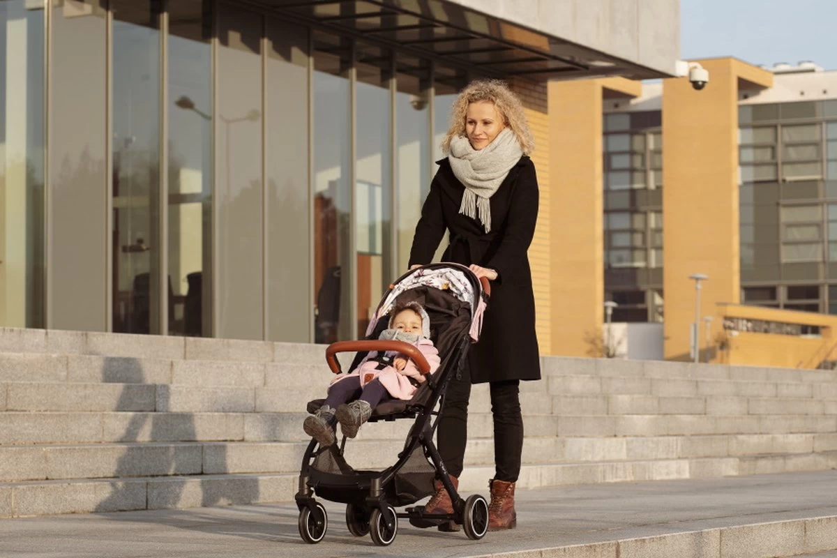 Momi Estelle Pink Wandelwagen WOSP00004 - Afbeelding 17